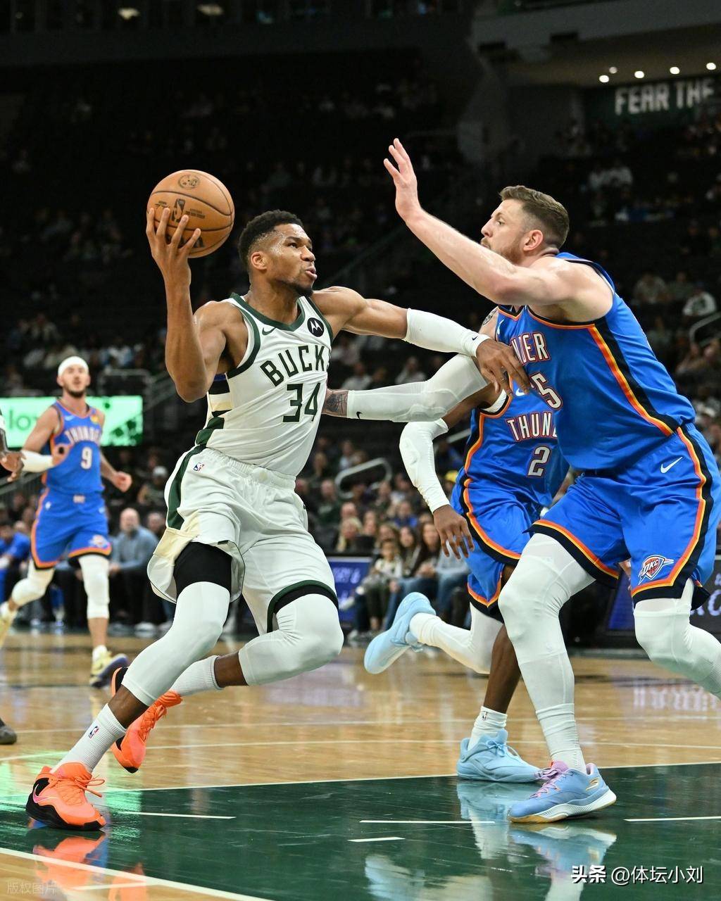 九游体育app-包含集结日密尔沃基雄鹿门线救险:NBA总决赛节点到来,引发热议,年轻球员得到机会的词条