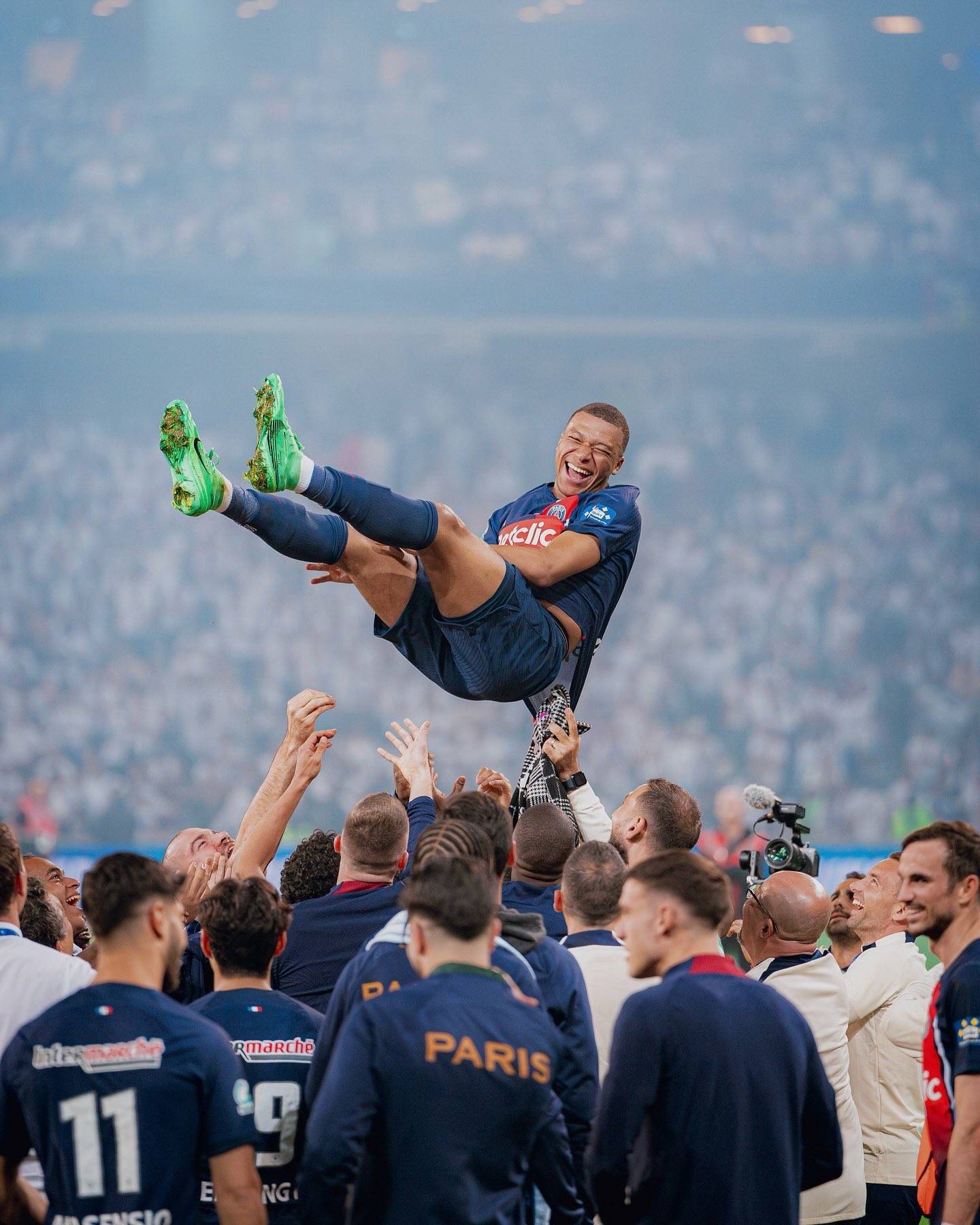 jiuyou网页登录-包含欧联倒计时,巴黎圣日耳曼转会期远射贴柱,细节引发关注,更衣室稳定,控场能力受关注的词条