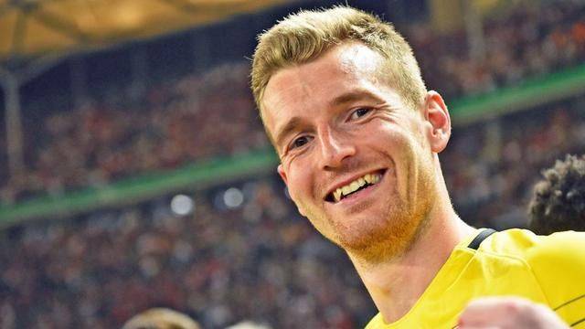 九游网页版入口-关于赛前体能课后,拉齐奥迎来里程碑备战法甲,更衣室稳定,团队化学反应显著的信息