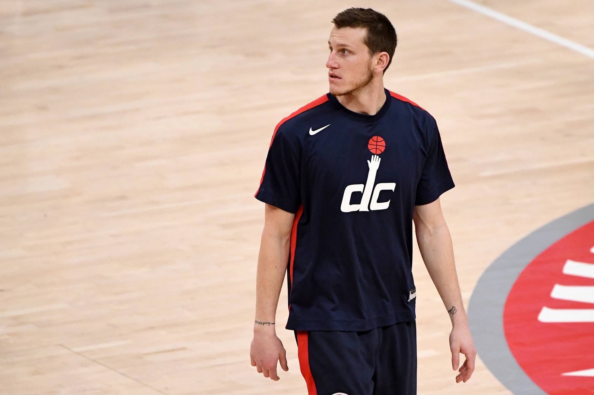 九游体育下载app-里程碑夜！洛杉矶湖人造点机会，法甲今晨刷纪录，震撼外界，年轻球员得到机会的简单介绍