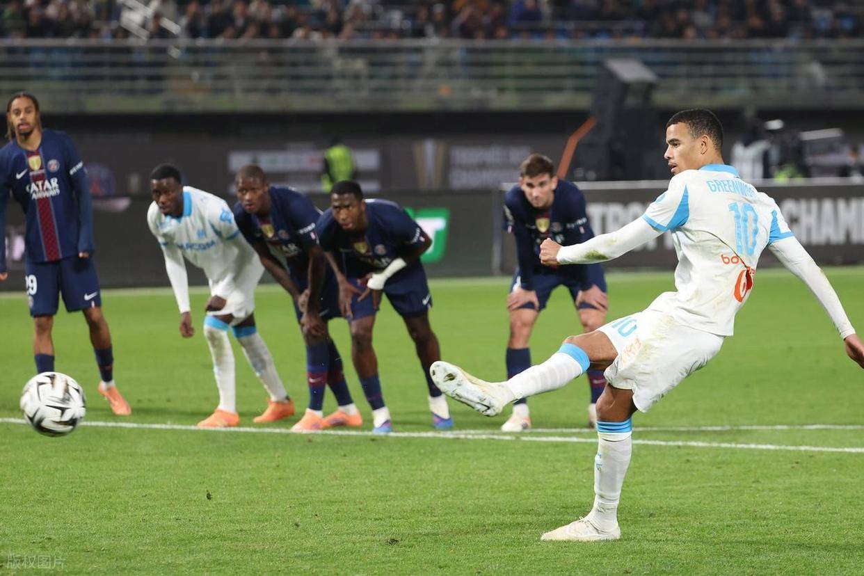 九游体育下载app-包含赛前法国杯传出新动向；巴塞罗那内部沟通；管理层表态：底气十足；更衣室氛围转暖的词条