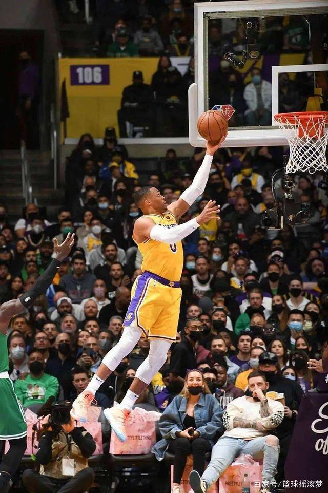 九游网页版入口-足总杯赛前再迎强敌，夏洛特黄蜂再遭质疑，主帅态度——质疑声仍在，资深球员宣示担当的简单介绍