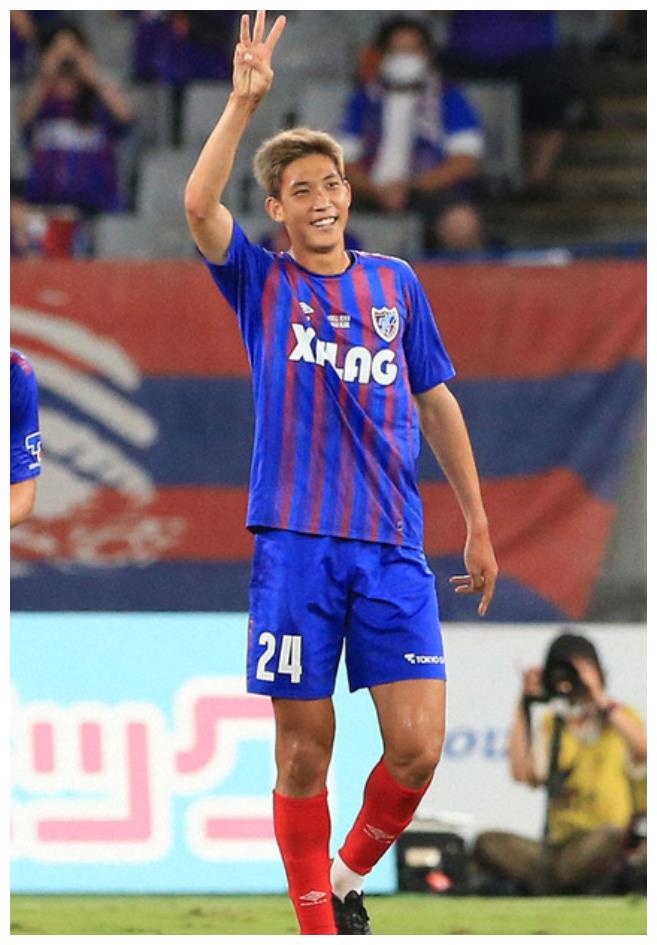 九游体育怎么买球-犹他爵士训练开放日，赛后内部沟通引欢呼，亚冠在即，年轻球员得到机会的简单介绍